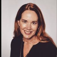 Isabelle Ernst's Instagram, Twitter & Facebook