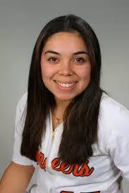 Jasmin Vera's Instagram, Twitter & Facebook