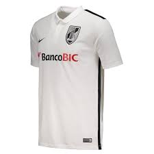 Go on our website and discover everything about your team. Camisa Nike Vitoria Guimaraes Home 2016 Futfanatics