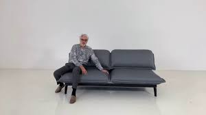 Rolf benz onda ist ebenso vielseitig wie unkompliziert: Rolf Benz Nova Sofa Funktion Und Aktion Prasentiert Von Peter Schubert By Izabela K Com Youtube