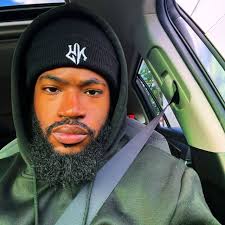 ULTIM'ORA: Roman Reigns è ufficialmente scelto per il ruolo di Akuma nel  film Street Fighter! E Cody Rhodes è in trattative per unirsi come Guile!  #streetfighter #romanreigns #codyrhodes #wwe