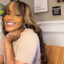 Loved how Riley stood up for herself when dealing with Charlie's  microaggressions