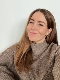 Azra Naz (NAZAN) Akin