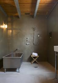Mod Cott 08 While I Love The Concrete And Minimalist Look The Bathtub Resembles Concrete Bathroom Design Industrial Bathroom Design Industrial Bathroom Decor