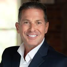 Eric Knotts's Instagram, Twitter & Facebook