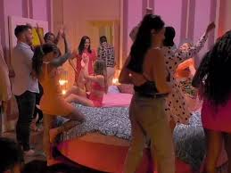 Channel 4 reality show Open House paid OnlyFans stars to have sex with  couples - The Mirror