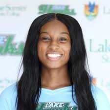 Kayla Chambliss's Instagram, Twitter & Facebook