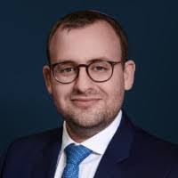 David Eis's Instagram, Twitter & Facebook