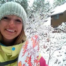 Laura Kirk (@laurakwwu)