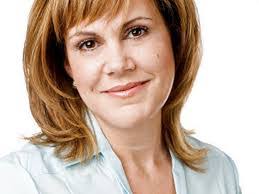 Tamara Lowe's Instagram, Twitter & Facebook