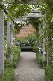 Ideen Zum Stehlen 10 Wege Englische Garten Aus Frankreich Auszuleihen Pergolagarten Ideen Zum Stehlen 10 Wege E In 2020 Rustic Pergola English Garden Pergola Garden