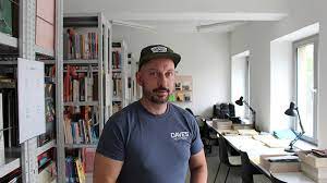 Pita) (born 29 june 1968, london) is an author and performer of electronic audio works. Interview Mit Peter Rehberg Smu