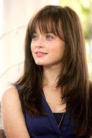 40 Of The Best And Worst Tv And Movie Bangs Choppy Bob Hairstyles Hairstyles With Bangs Bob Hairstyles