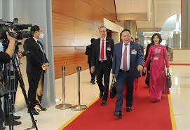 Sau 8 ngày làm việc, đại hội đại biểu toàn quốc lần thứ xiii của đảng họp phiên bế mạc sáng 1/2. Mtmchbp7307oam