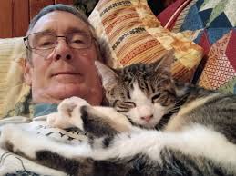 Got my Monday Night Football-watching buddy with me. 🏈