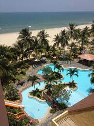 Primula beach hotel 4 stars is ideally located on jalan persinggahan in kuala terengganu just in 1.3 km from the centre. The Poolside Picture Of Primula Beach Hotel Kuala Terengganu Tripadvisor