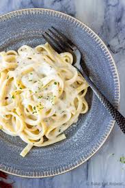 Light Alfredo Sauce Bake Eat Repeat Recipe In 2020 Pasta Sauce Recipes Easy White Sauce Recipes Easy Sauce Recipe