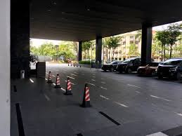 It is 3.4 mi to ideal convention center shah alam, while wet world water park shah alam is 5.3 mi away. Parking Hotel Picture Of Geno Hotel Subang Jaya Tripadvisor
