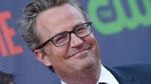 Postimi i fundit i Matthew Perry bëhet viral. Çfarë shkroi aktori para se  të ndërronte jetë!