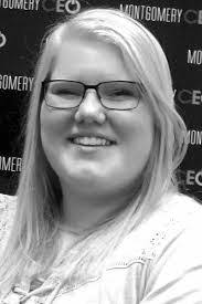 Marian Toth's Instagram, Twitter & Facebook