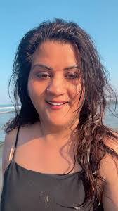 Diane Harbeck's Instagram, Twitter & Facebook