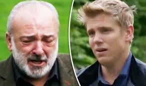 Emmerdale spoilers: Lawrence White LOSES IT in horrific Robert Sugden  attack