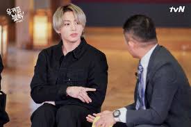 Such as rejecting the hamburgers jung kook bought for the entire cast and saying that jung . Jungkook Faces Jo Seho On You Quiz On The Block Years After Flower Crew Bts Army Calls It Biggest Revenge Meaww