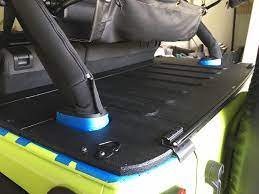 Locking cargo cover using the tailgate. My Play On The Diy Cargo Cover Jk Forum Com The Top Destination For Jeep Jk And Jl Wrangler News Rumors And Discussion