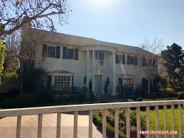 In the series finale, the main characters all move out of the banks mansion to move on with their lives. The Fresh Prince Of Bel Air Christmas House Iamnotastalker