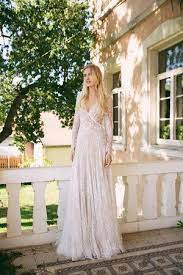 Sonique Wedding Gown An Victorian Boho Inspired All Lace Long Sleeve Gown With A Low V Neck Puff Sh Wedding Dresses Wedding Gown Guide Wedding Dress Trends