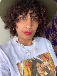 Shae May's Instagram, Twitter & Facebook