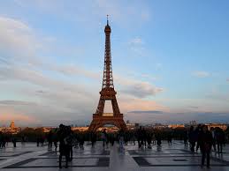 تذاكر برج ايفل باريس باسعار مخفضة Haqqi Tours