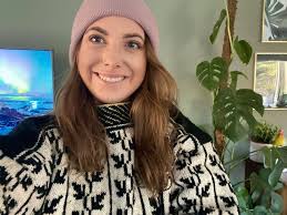 Har ikke klemt foreldrene siden mars