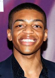 保持清醒_购票_剧情介绍_演职人员_图集-猫眼电影