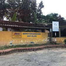 Salah satu institusi pendidikan mara (ipma) yang menawarkan peluang pengajian kemahiran peringkat sijil & diploma yang diiktiraf mqa. Photos At Ikm Jasin Melaka 2 Tips From 437 Visitors