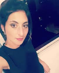 Ce jeudi soir, les autorités ont confirmé que le corps retrouvé dans l'épave de l'avion était celui d'emiliano sala. Emiliano Sala S Sister Pens Heartfelt Letter To Brother Mirror Online