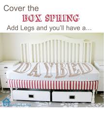 Remodelando La Casa Daybed From Box Spring Legs Diy Toddler Bed Diy Daybed Diy Bed Frame