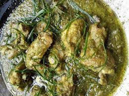 Rendang ayam hijau mat gebu. Resepi Rendang Ayam Hijau Yang Pedas Membuka Selera Penggemar Cili Padi Pamapedia