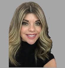 Amanda Umbaugh's Instagram, Twitter & Facebook