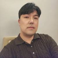 Derek (Sung-Ho) Park님