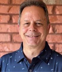 Diana Backus's Instagram, Twitter & Facebook