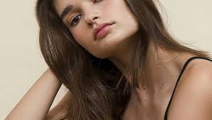 Cat photo leads to Vogue model shoot for Newcastle teen