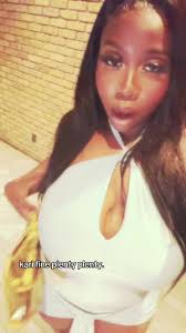 kari sweet no get enemy😍