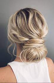 Updo Hairstyle Design Updos For Medium Length Hair Updos For Short Hair Updo Hairstyle Easy Braided Updo Hai Hair Styles Long Hair Styles Short Hair Updo