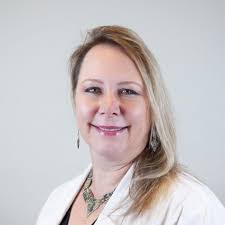 Tamara Reno's Instagram, Twitter & Facebook