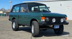 Legacy Overland Restomods A 1990 Range Rover Classic With 430 Hp Ls3 V8 Carscoops
