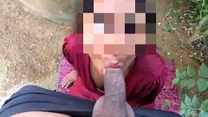 Sri Lankan college girl outdoor blowjob and cum swallow