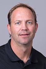 Robert Slavens's Instagram, Twitter & Facebook