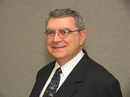 In This Issue — Moscatelli to Teach Strategic Public Affairs This Fall