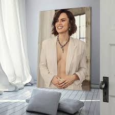 Amazon.com: Daisy Ridley Sexy Female Star Poster (22) Canvas Poster Wall  Art Picture Prints Hanging Photo Gift Idea Decor Home Posters Artworks ...